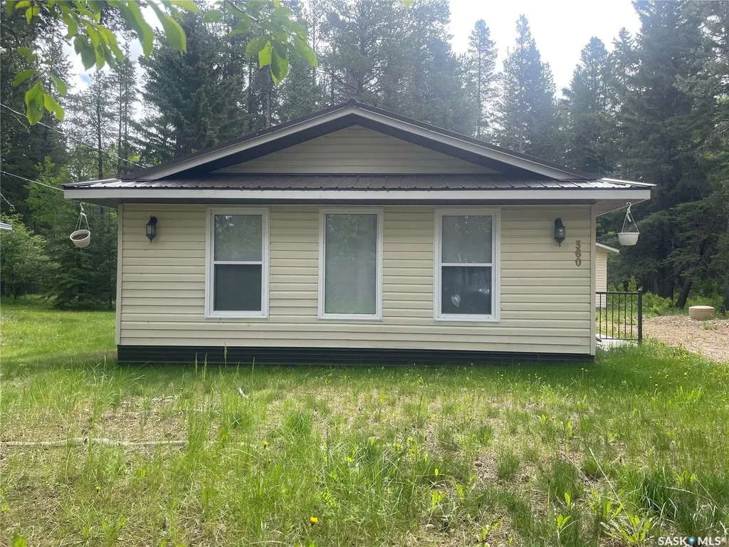 360 Ben Hope Street Cypress Hills Provincial Park SK S0N 1N0