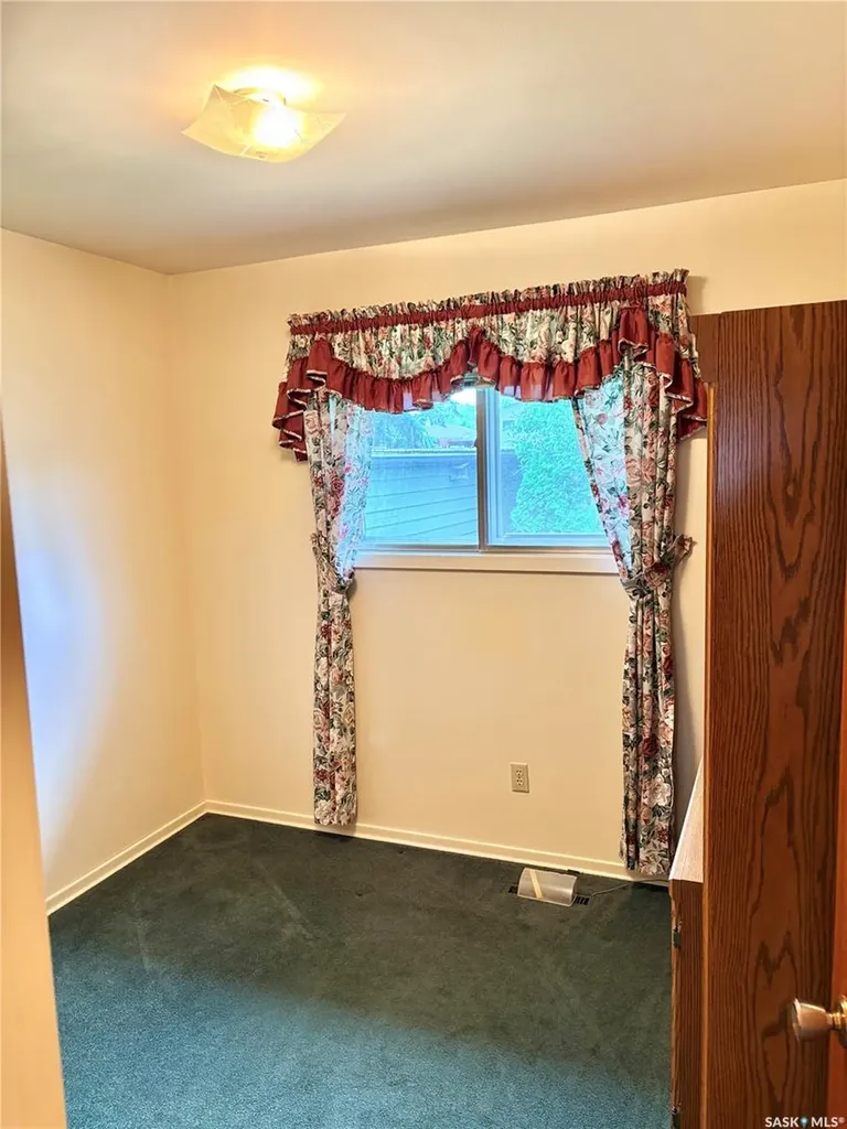 106 Dalewood Crescent Yorkton SK S3N 2P7