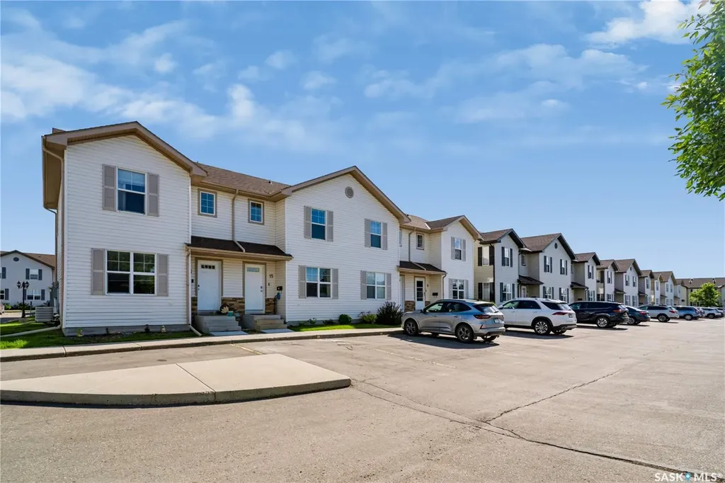 135 Pawlychenko Lane Saskatoon SK S7V 1J8