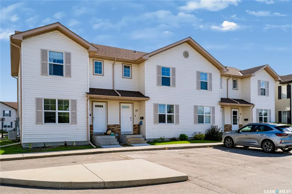 135 Pawlychenko Lane Saskatoon SK S7V 1J8