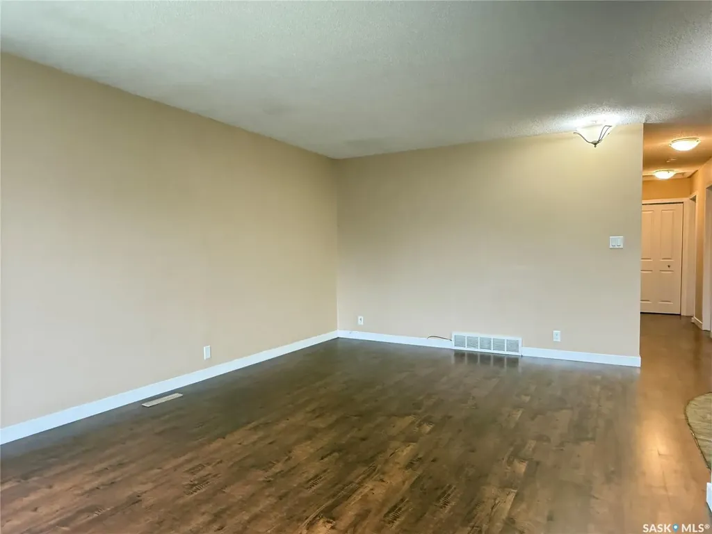 443 7th Avenue W Melville SK S0A 2P0