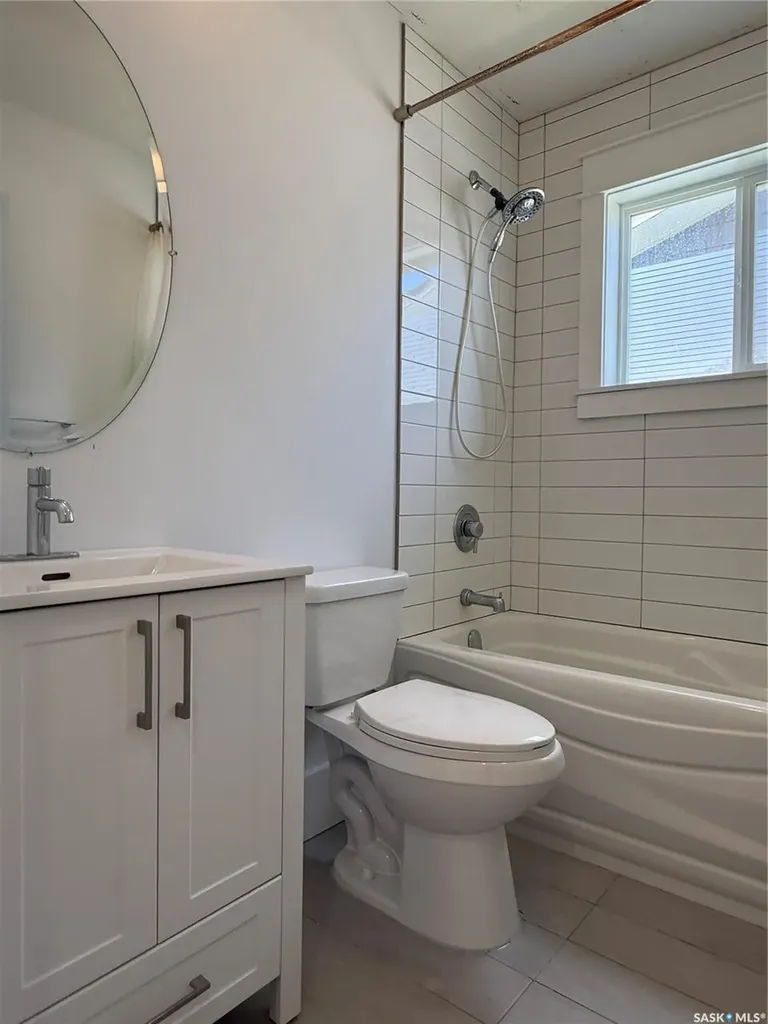 390 Alberta Street Melville SK S0A 2P0