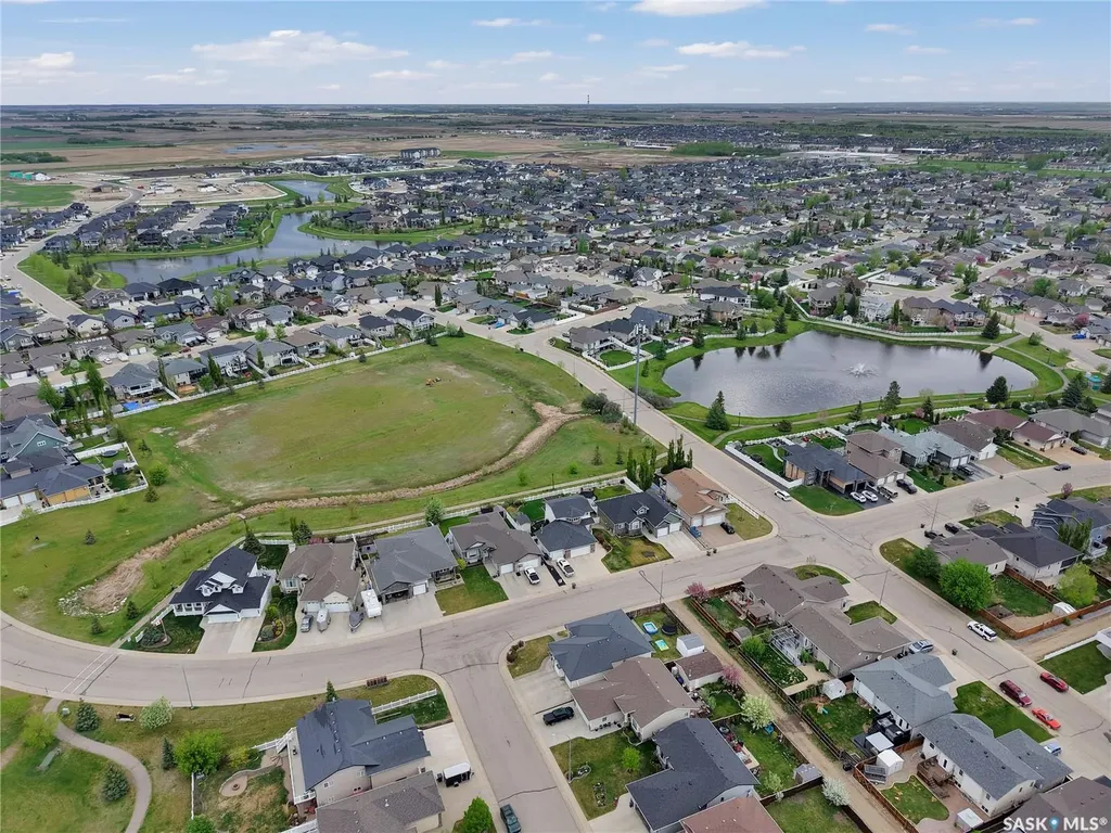 201 Brookside Court Warman SK S0K 0A1