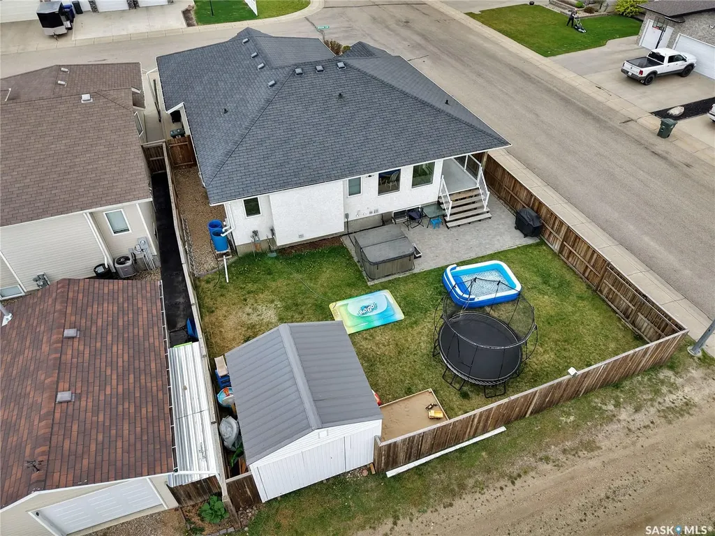 201 Brookside Court Warman SK S0K 0A1