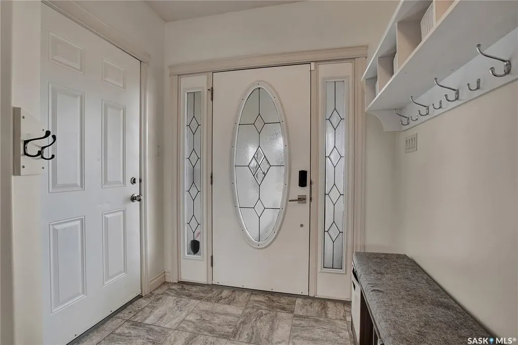 201 Brookside Court Warman SK S0K 0A1