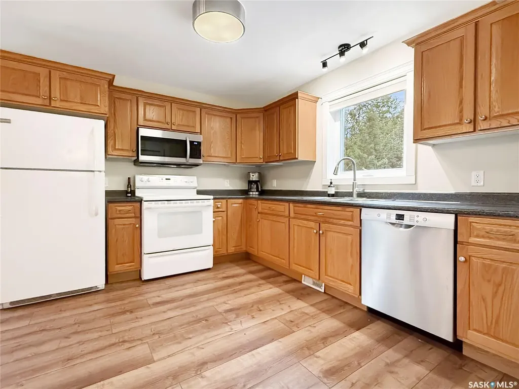 50 Rumberger Road Candle Lake SK S0J 3E0
