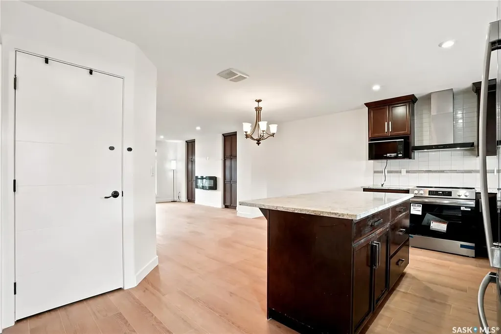 543 Evergreen Boulevard Saskatoon SK S7W 0L4