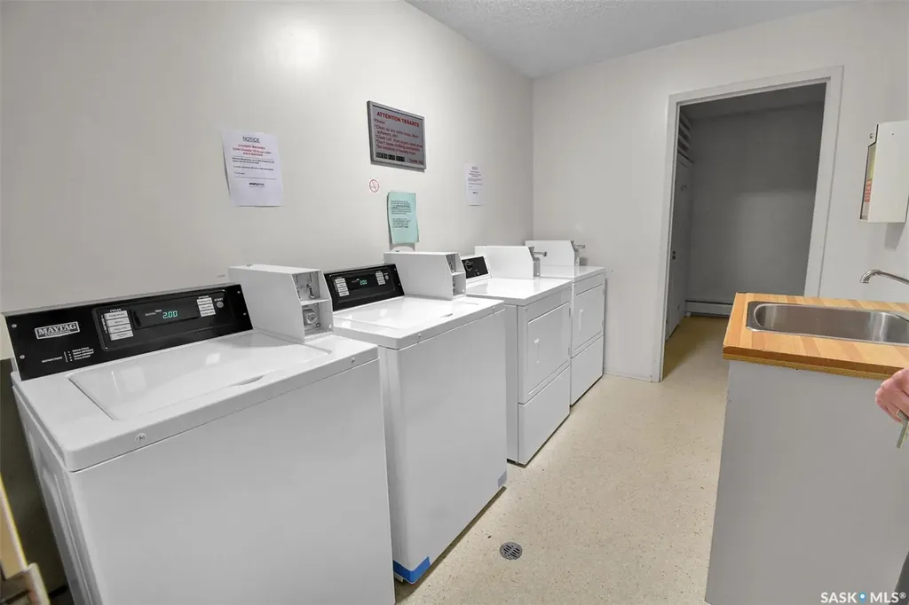 4230 Degeer Street Saskatoon SK S7H 5G9