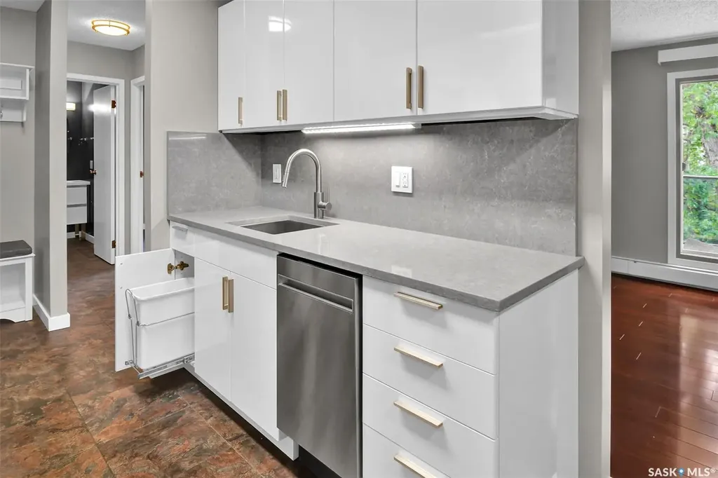 4230 Degeer Street Saskatoon SK S7H 5G9