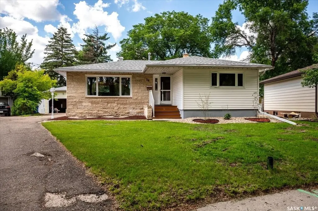 20 Dunning Crescent Regina SK S4S 3W1