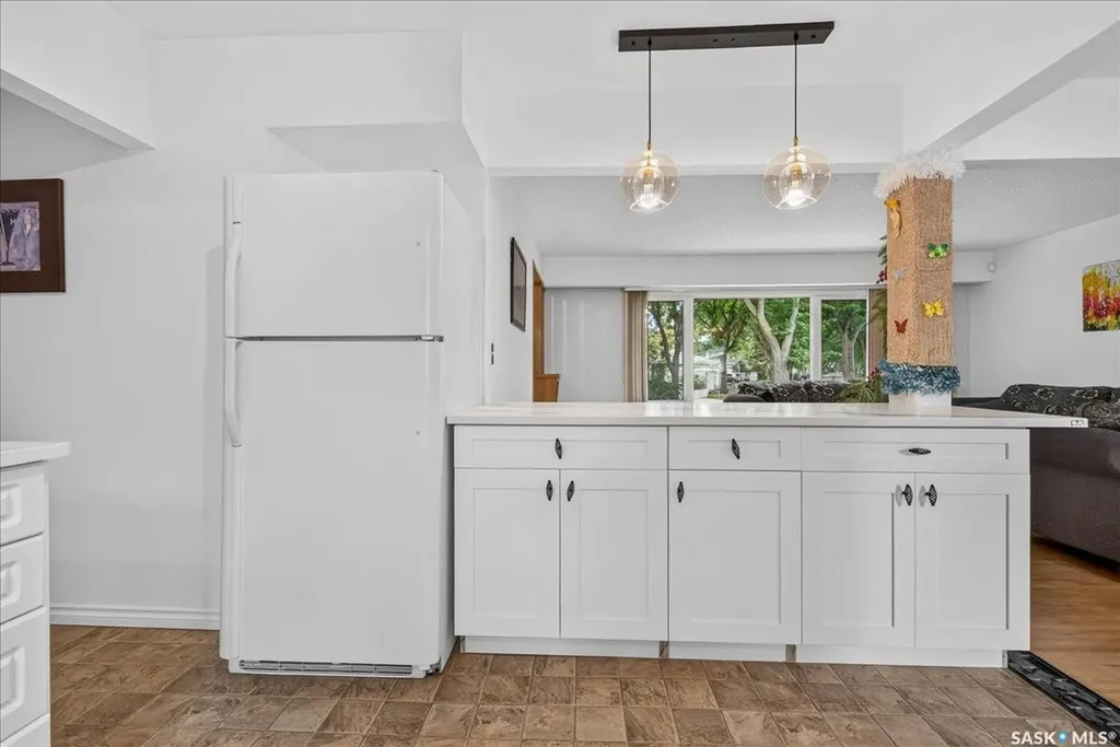 20 Dunning Crescent Regina SK S4S 3W1