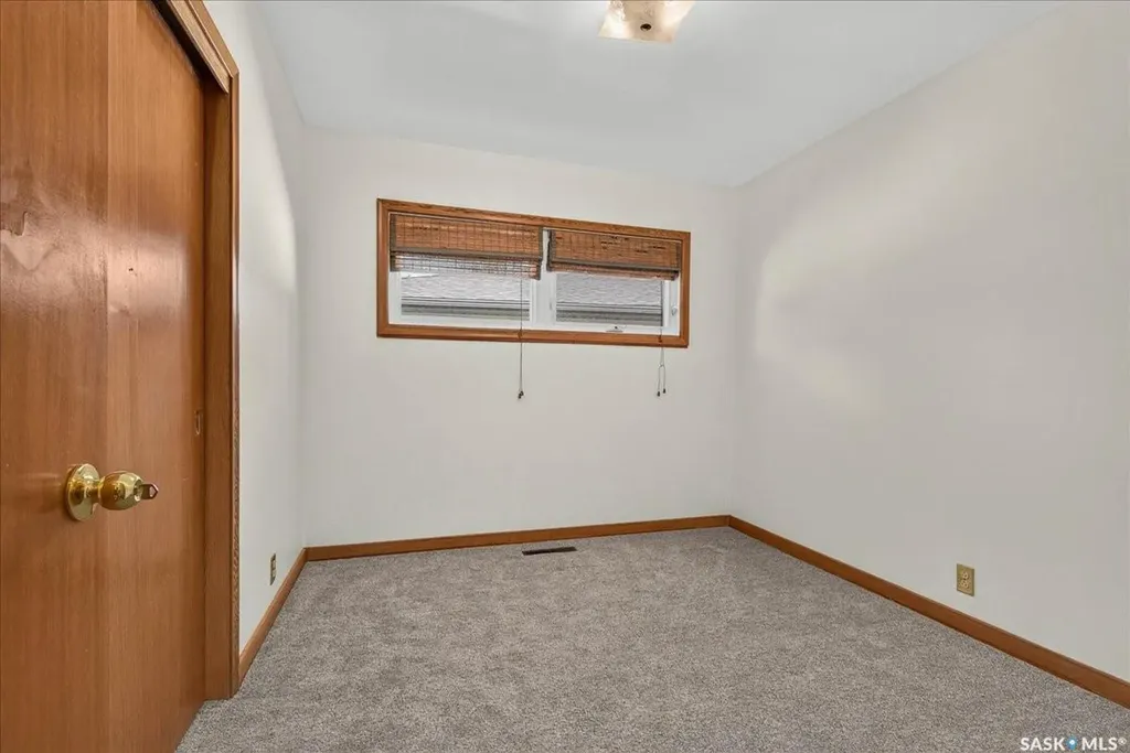 20 Dunning Crescent Regina SK S4S 3W1