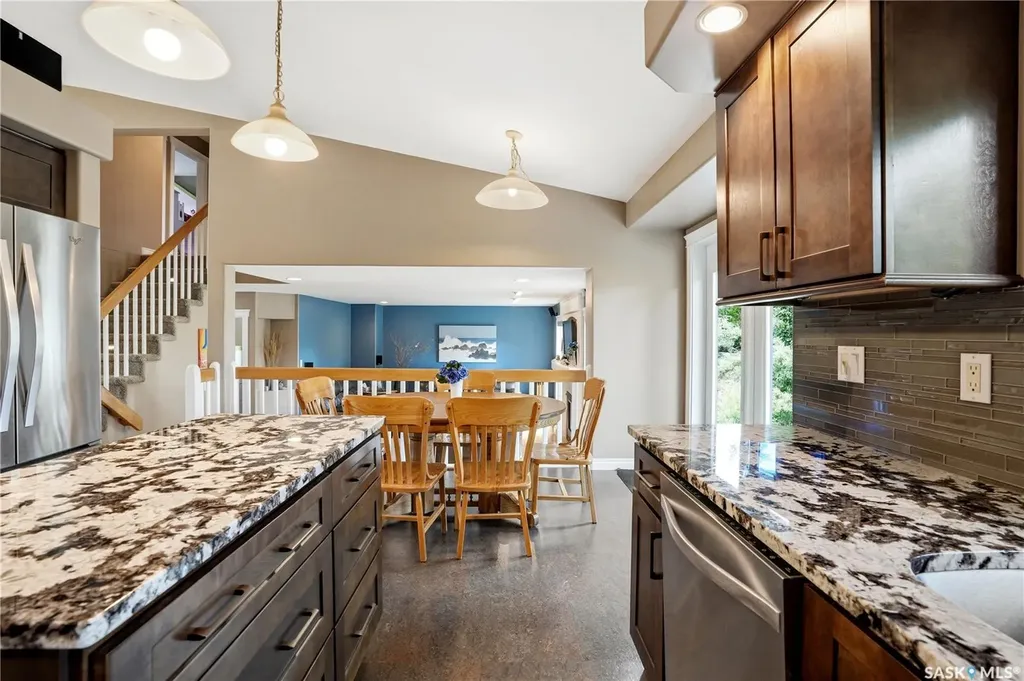 138 Mcfarland Place Saskatoon SK S7N 4M2