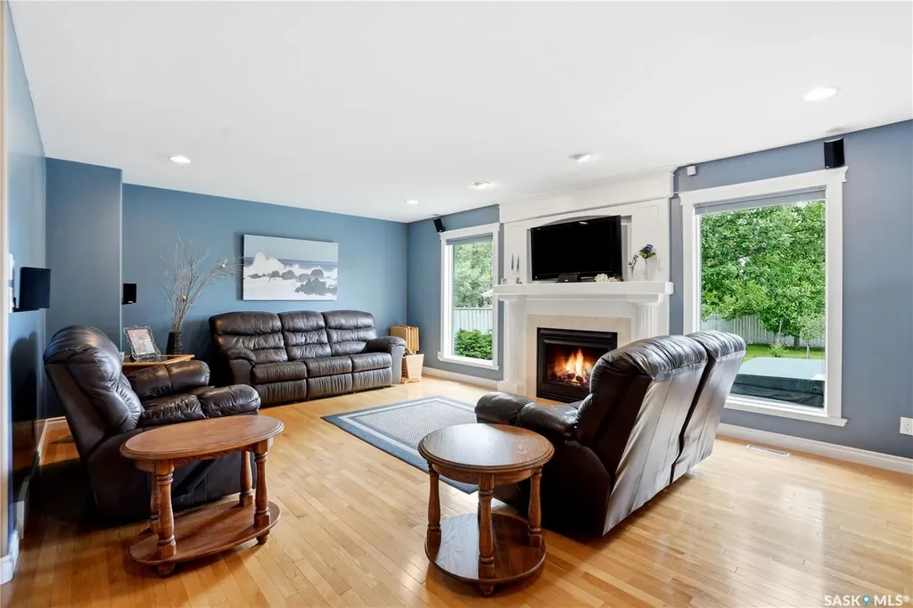 138 Mcfarland Place Saskatoon SK S7N 4M2