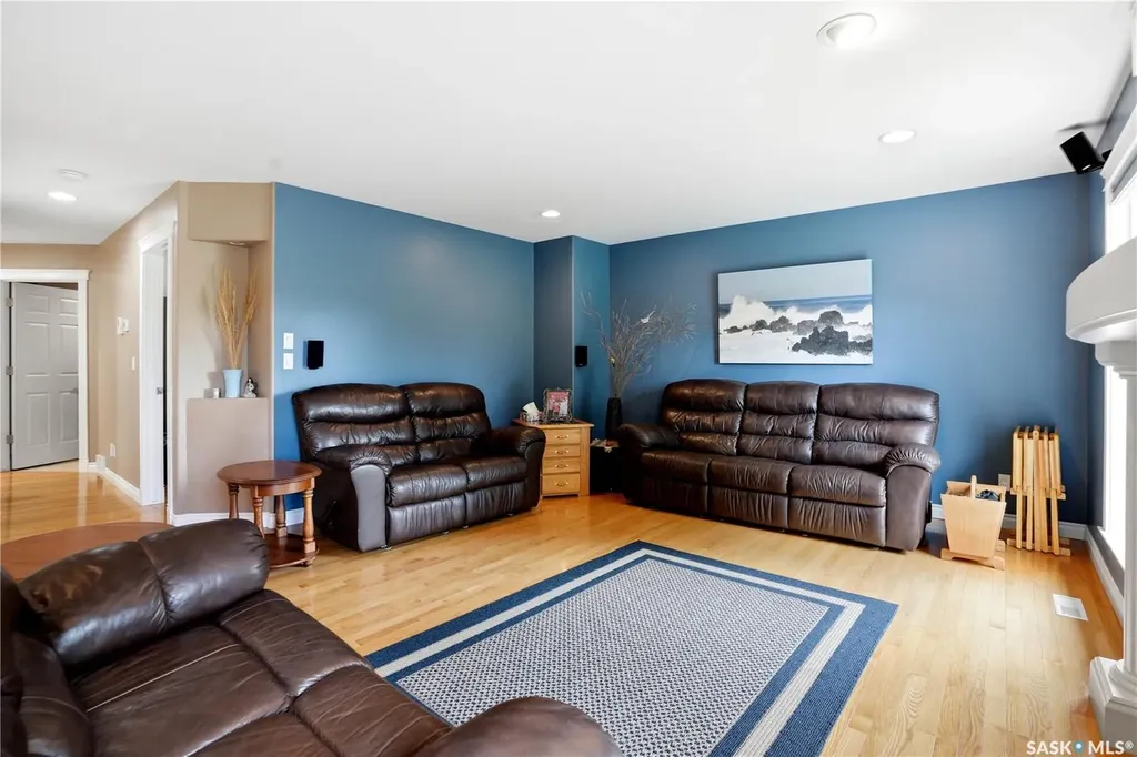 138 Mcfarland Place Saskatoon SK S7N 4M2