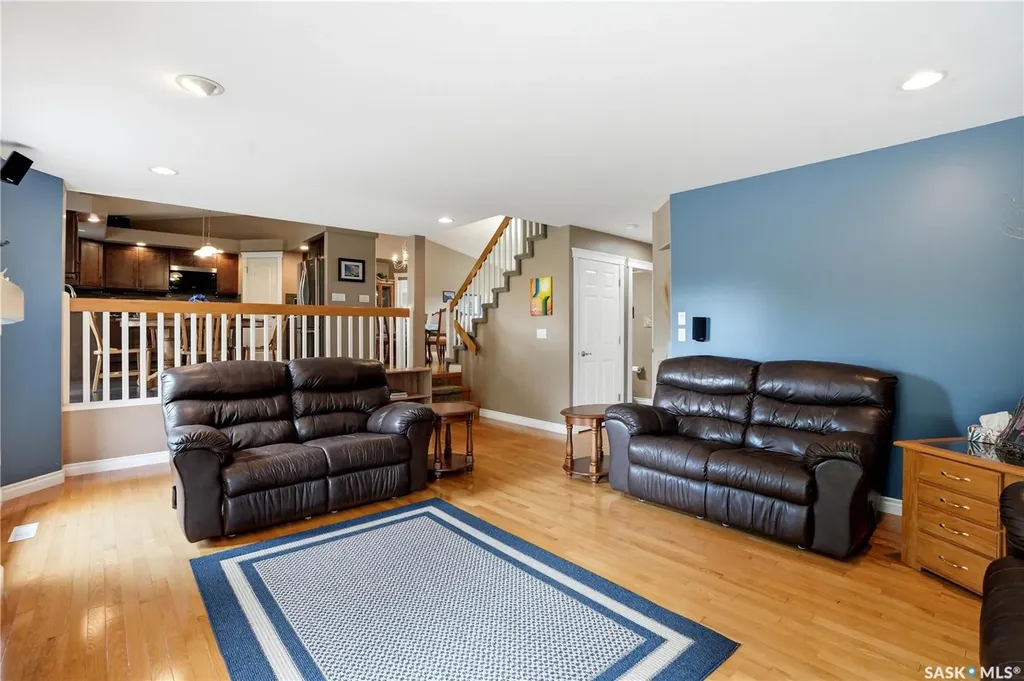 138 Mcfarland Place Saskatoon SK S7N 4M2