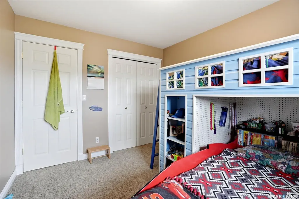 138 Mcfarland Place Saskatoon SK S7N 4M2