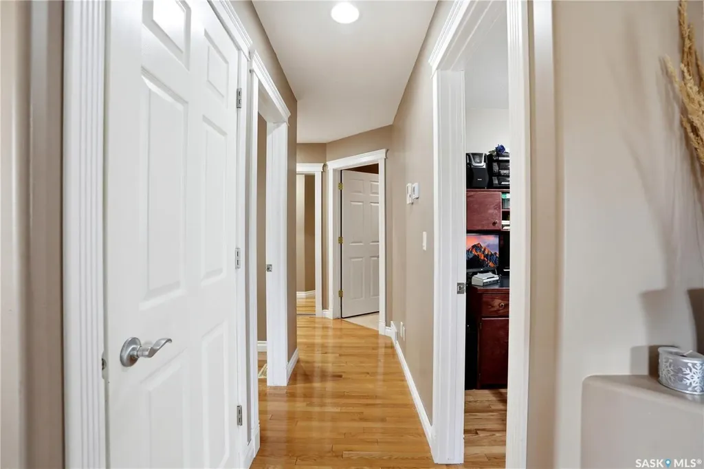 138 Mcfarland Place Saskatoon SK S7N 4M2