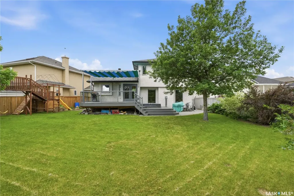138 Mcfarland Place Saskatoon SK S7N 4M2
