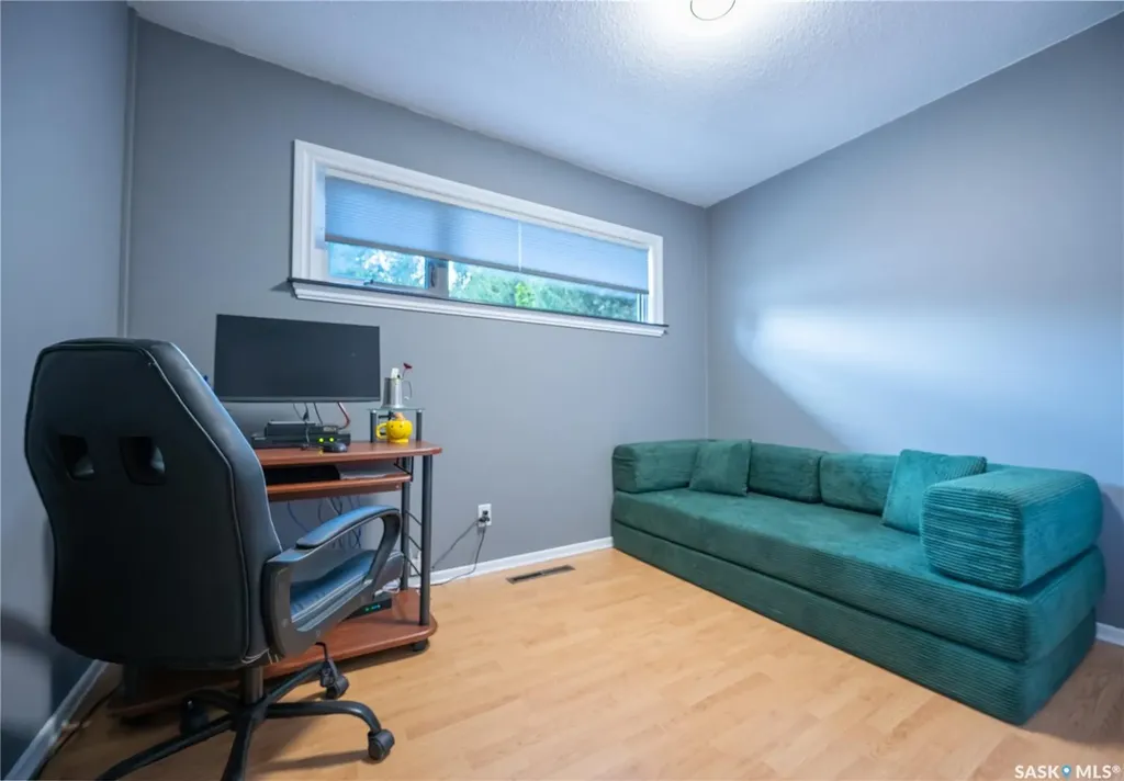 32 Victor Place Yorkton SK S3N 2H4