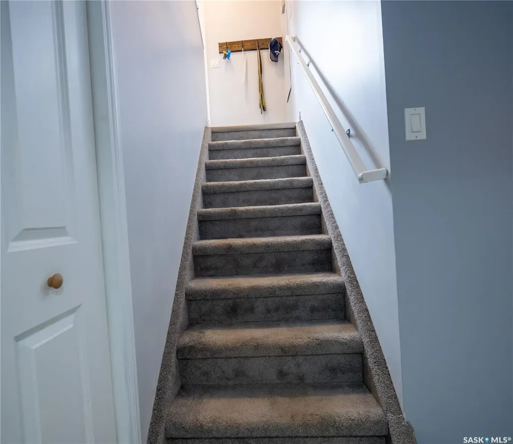 32 Victor Place Yorkton SK S3N 2H4
