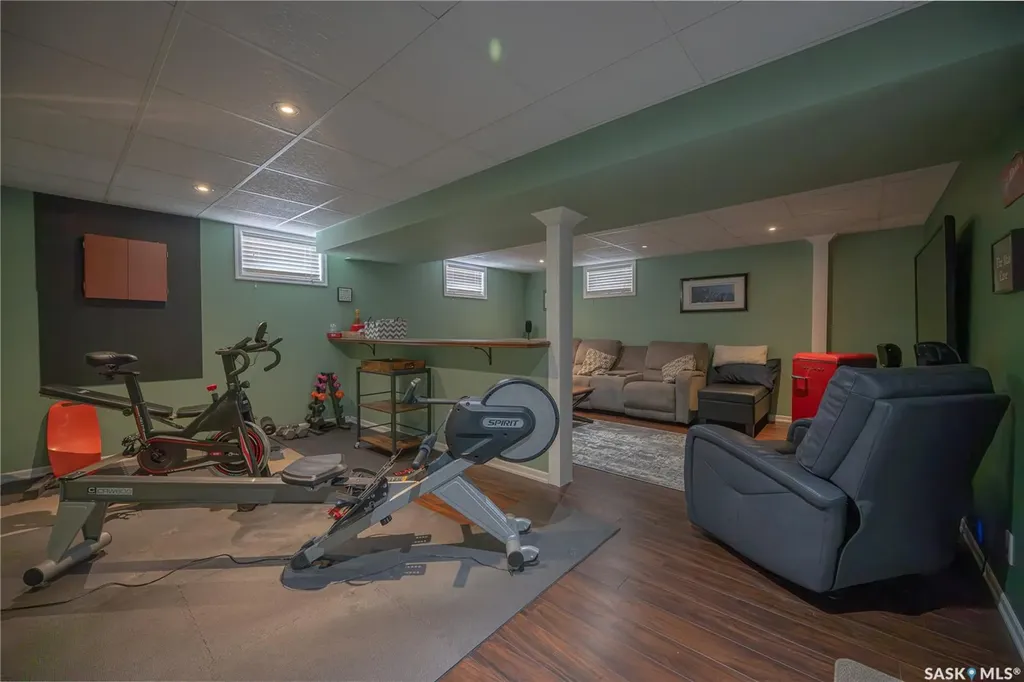 32 Victor Place Yorkton SK S3N 2H4