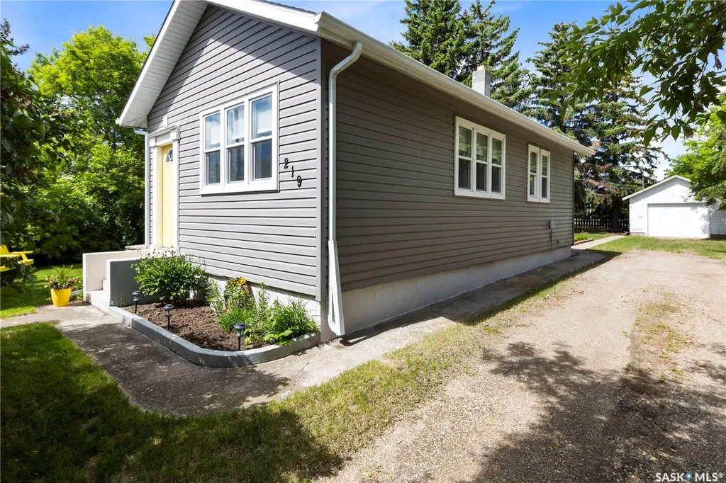 219 Margaret Street Bulyea SK S0G 0L0