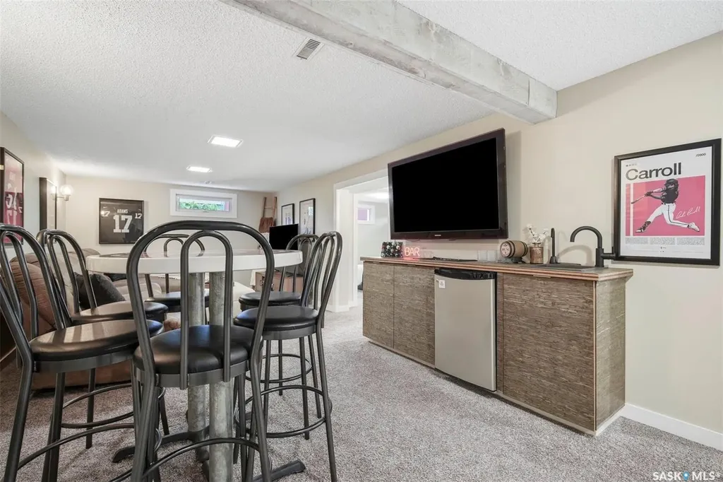2313 Dufferin Avenue Saskatoon SK S7J 1C1