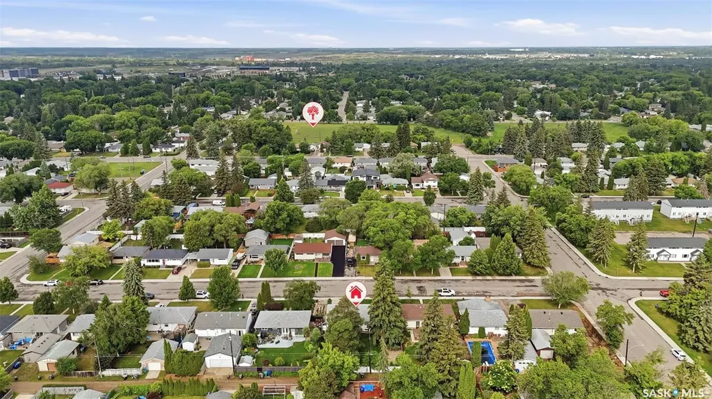 2313 Dufferin Avenue Saskatoon SK S7J 1C1