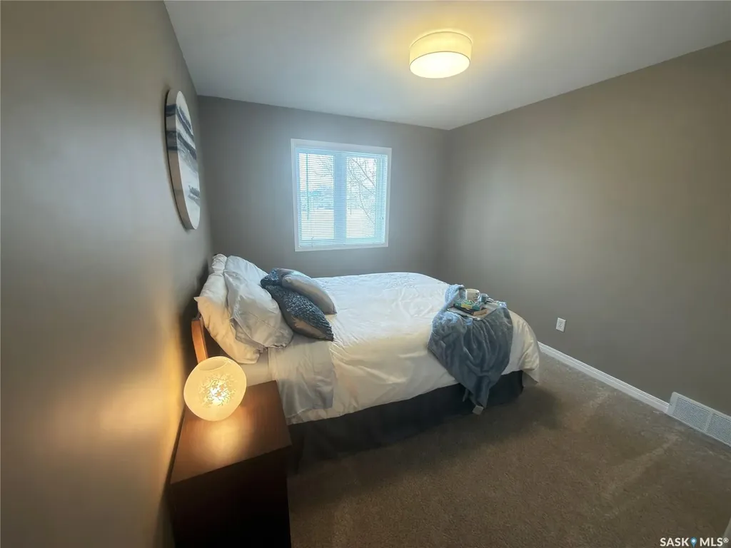 330 Stodola Court Saskatoon SK S7N 4N9