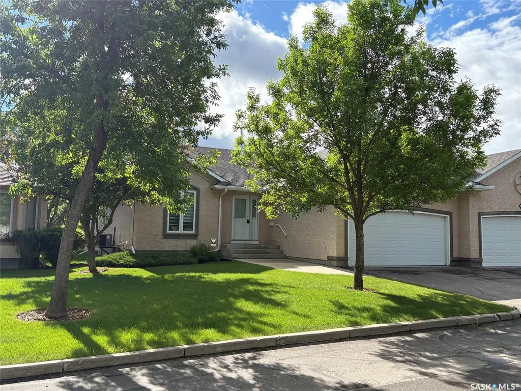 330 Stodola Court Saskatoon SK S7N 4N9