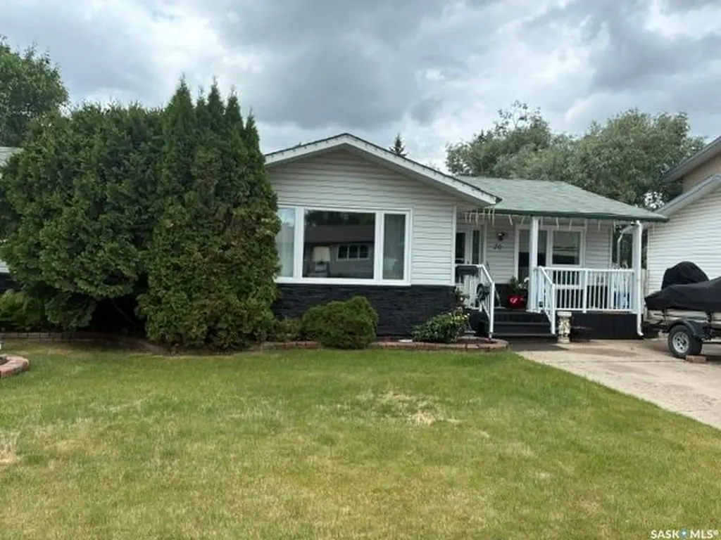 20 Clark Crescent Saskatoon SK S7H 3L9