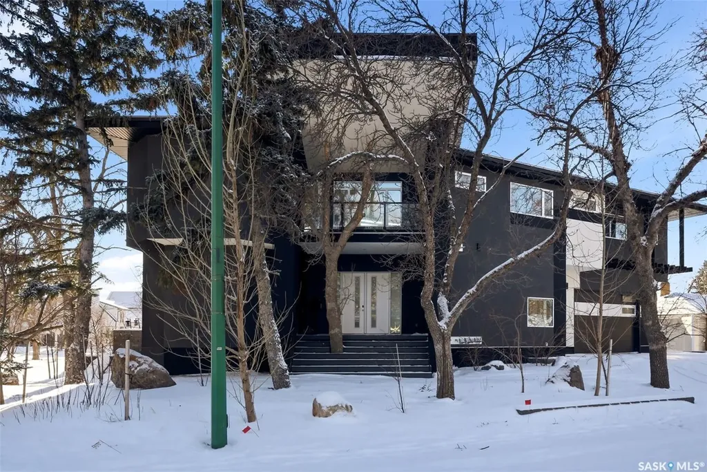 3601 Grassick Avenue Regina SK S4S 0Z3