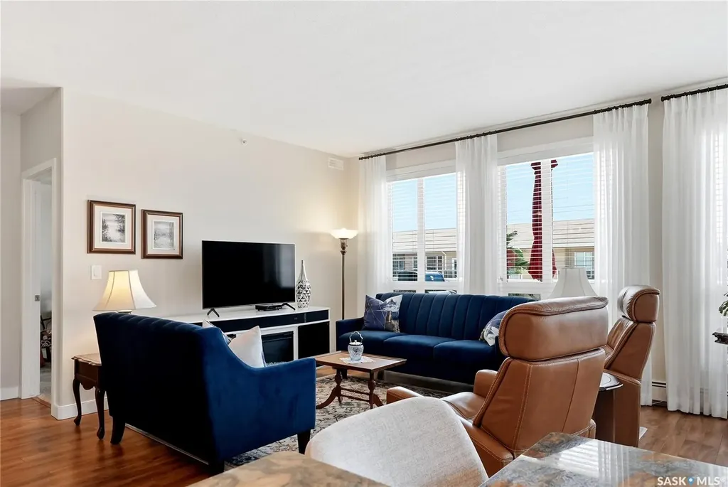 1025 Moss Avenue Saskatoon SK S7H 5A6