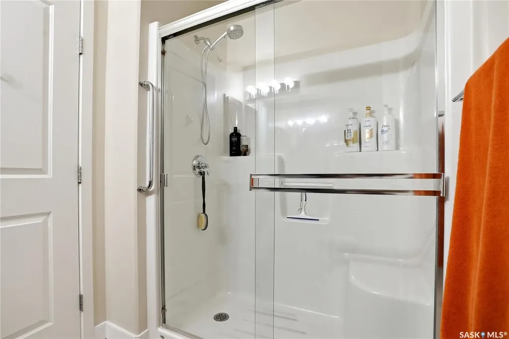 1025 Moss Avenue Saskatoon SK S7H 5A6