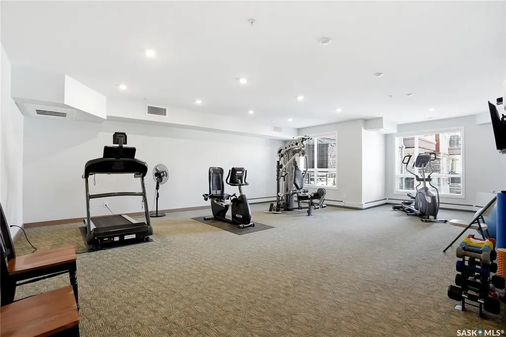 1025 Moss Avenue Saskatoon SK S7H 5A6