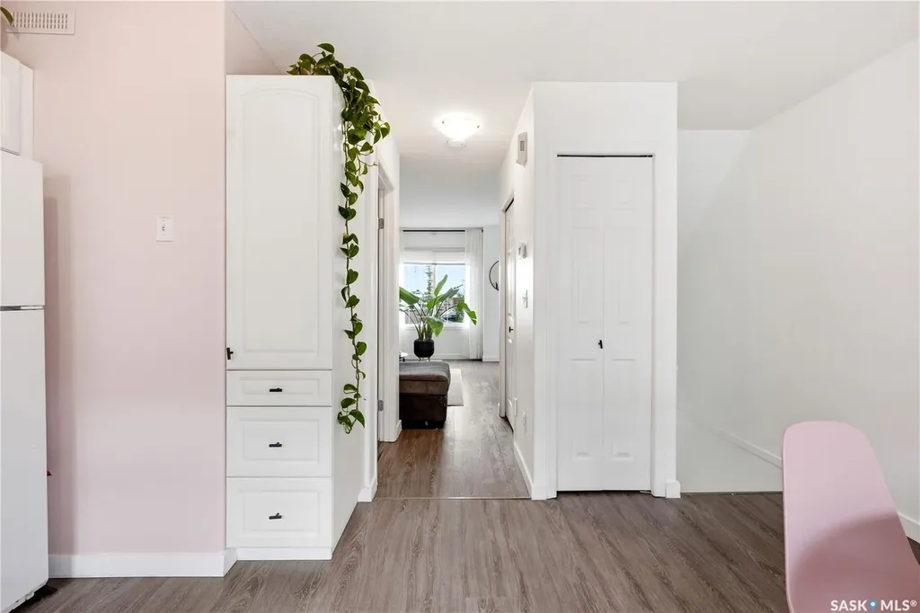 243 Herold Terrace Saskatoon SK S7V 1J6