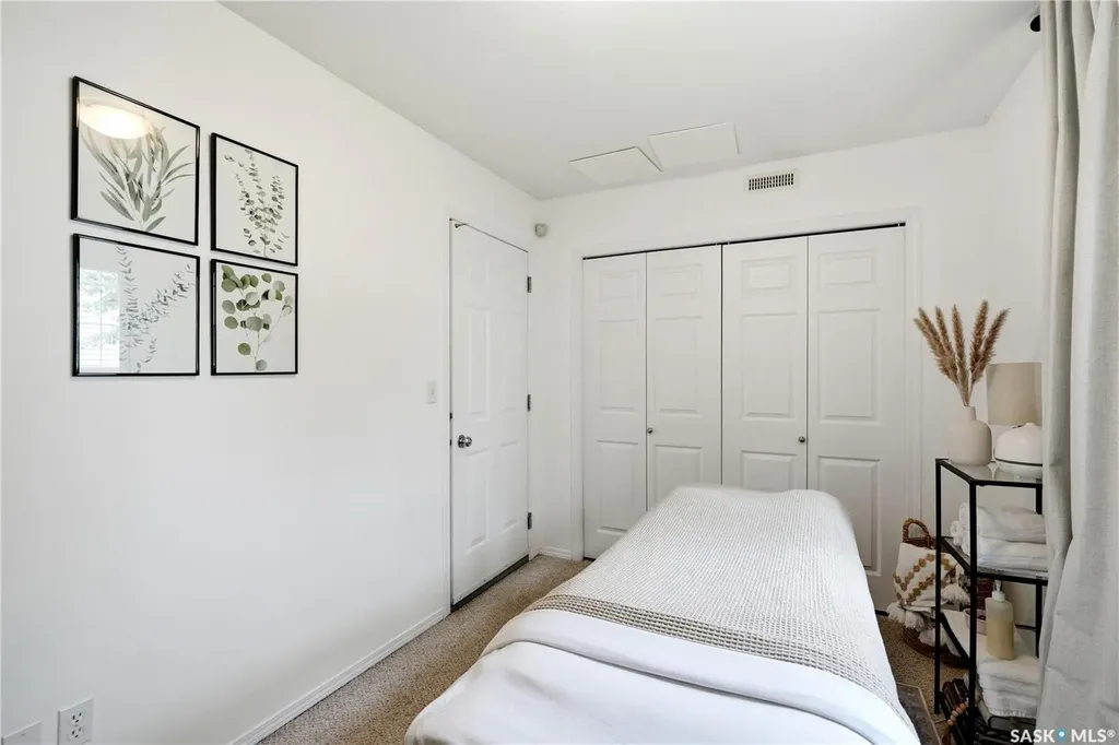 243 Herold Terrace Saskatoon SK S7V 1J6