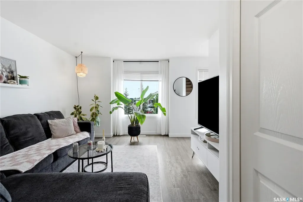 243 Herold Terrace Saskatoon SK S7V 1J6