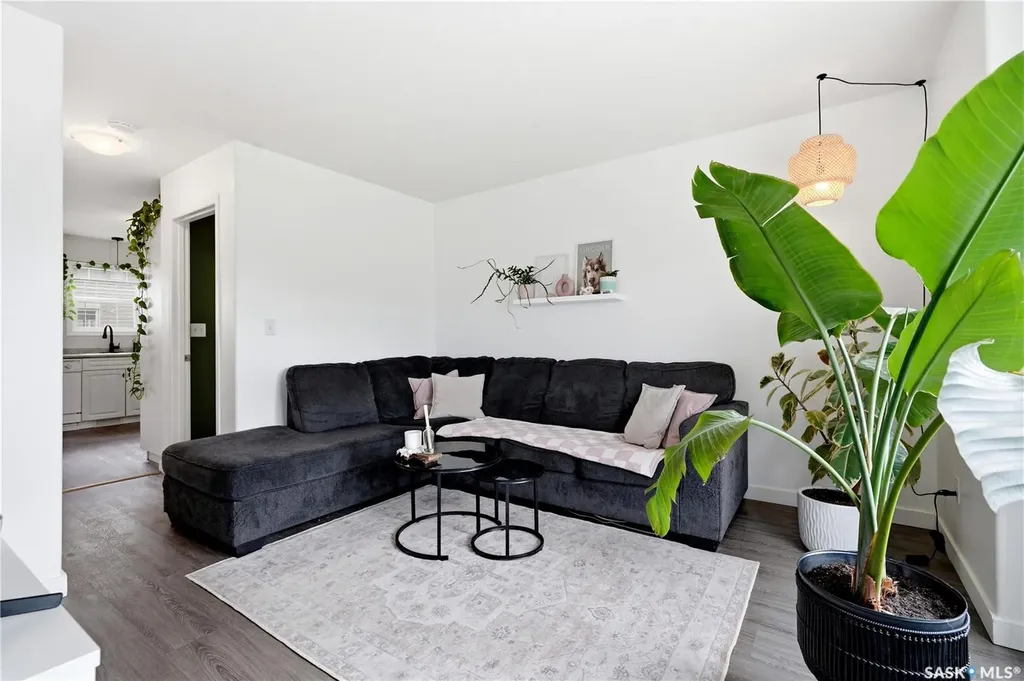 243 Herold Terrace Saskatoon SK S7V 1J6