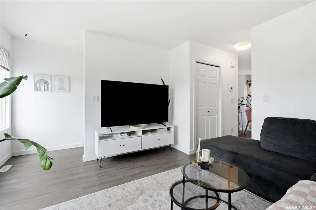 243 Herold Terrace Saskatoon SK S7V 1J6