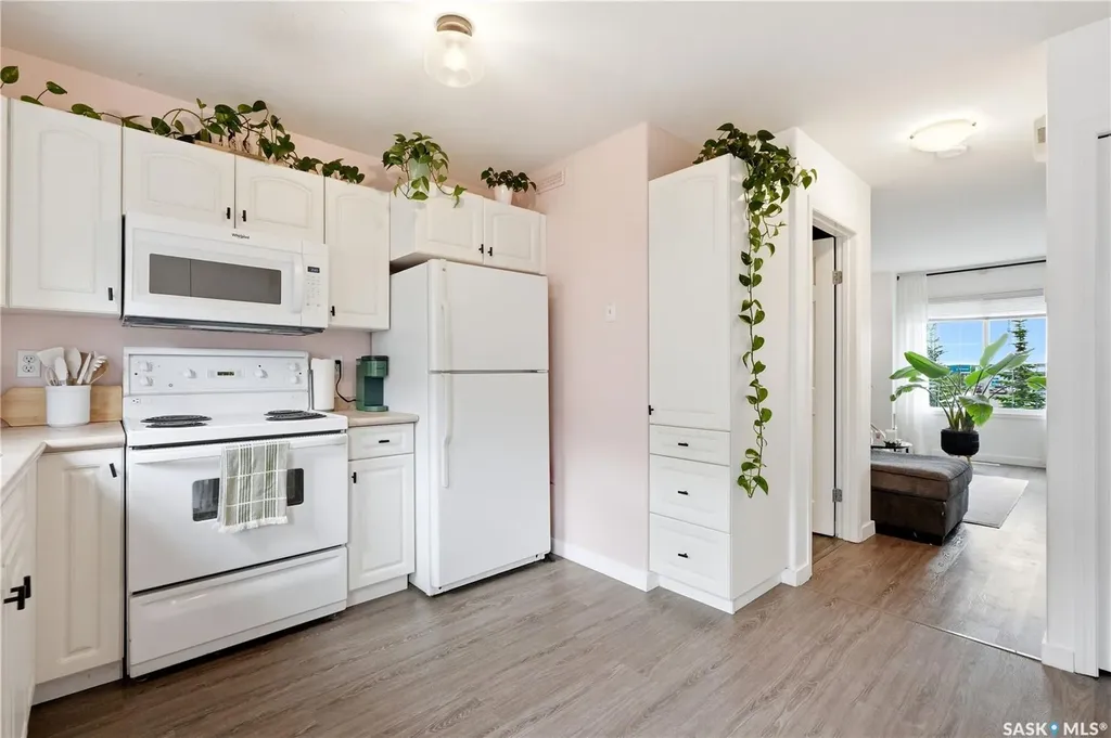 243 Herold Terrace Saskatoon SK S7V 1J6