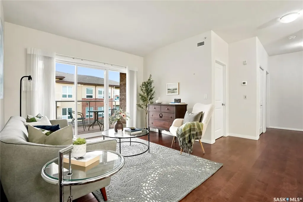 914 Heritage View Saskatoon SK S7H 5T1