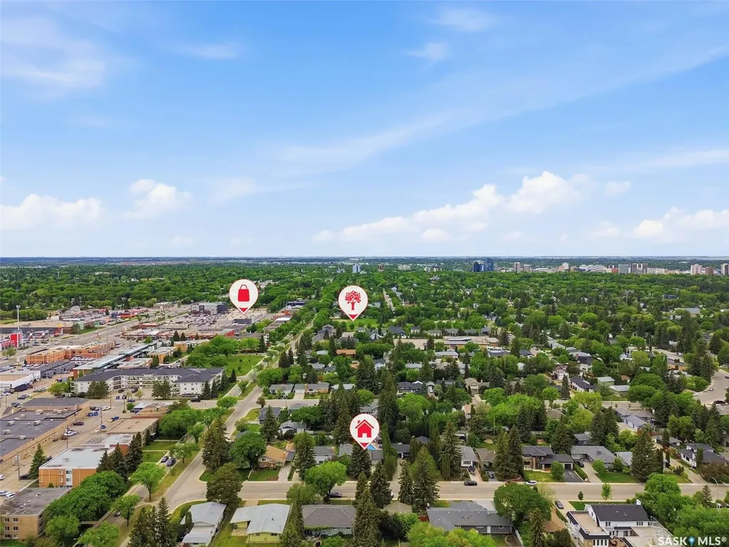 516 Lake Crescent Saskatoon SK S7H 3A4