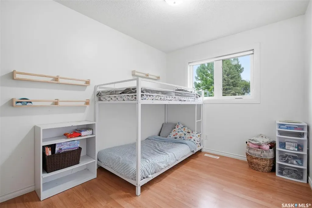 423 Nesbitt Way Saskatoon SK S7L 6S3