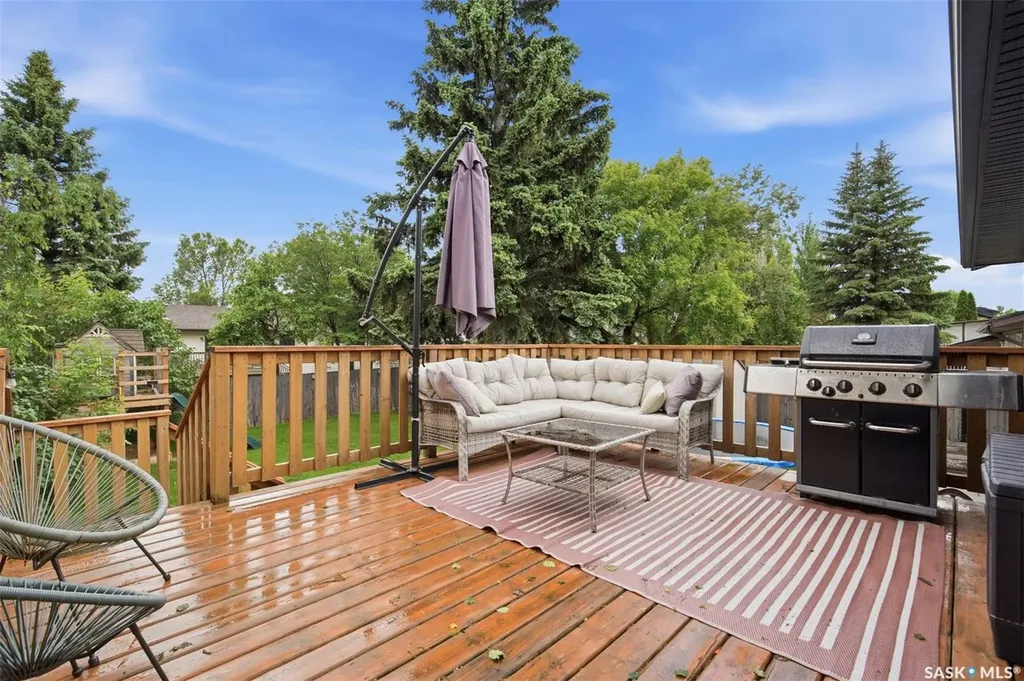 423 Nesbitt Way Saskatoon SK S7L 6S3