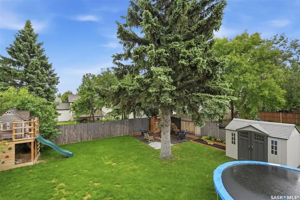 423 Nesbitt Way Saskatoon SK S7L 6S3