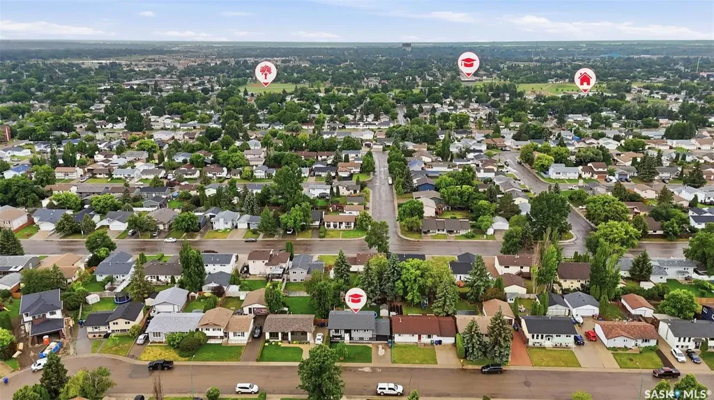 423 Nesbitt Way Saskatoon SK S7L 6S3