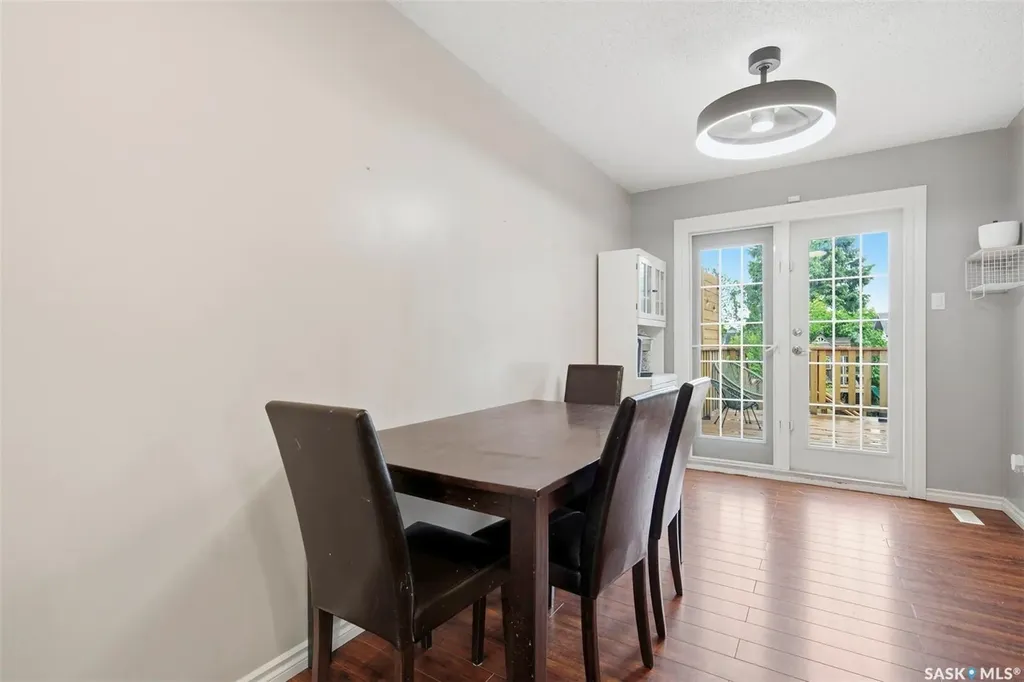 423 Nesbitt Way Saskatoon SK S7L 6S3
