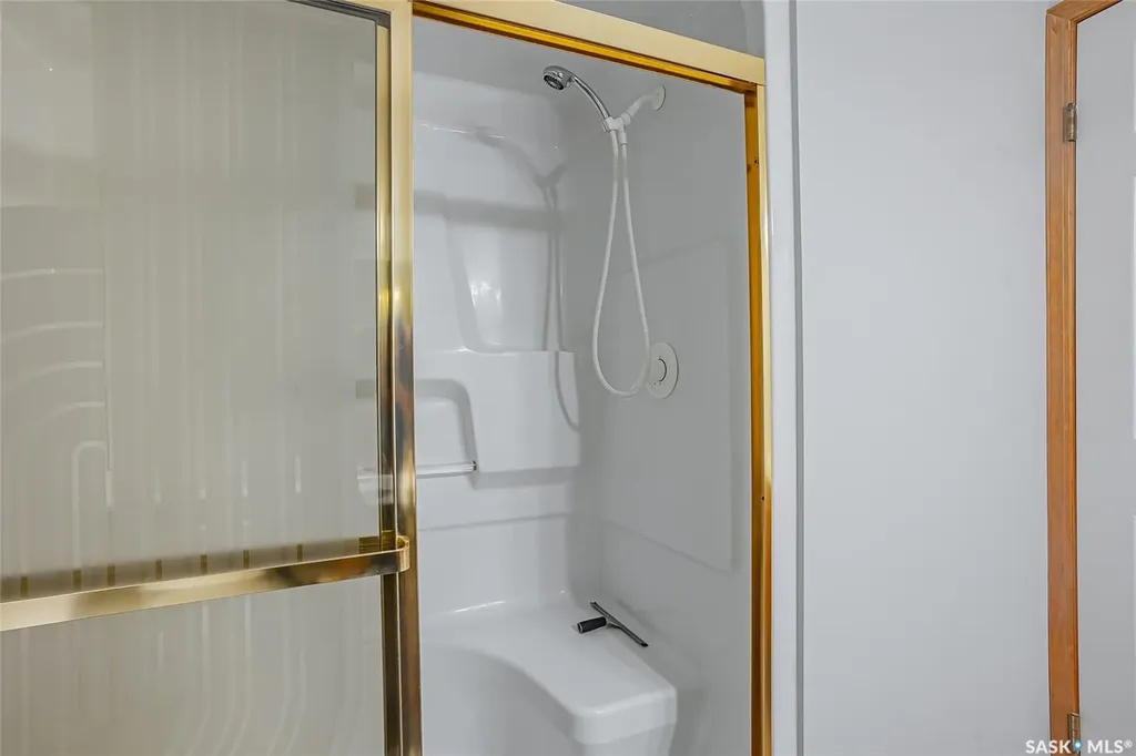 2305 Adelaide Street E Saskatoon SK S7J 5H6